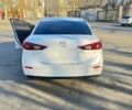 Белый Мазда 3, объемом двигателя 2 л и пробегом 94 тыс. км за 13000 $, фото 1 на Automoto.ua
