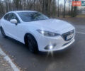 Білий Мазда 3, об'ємом двигуна 2 л та пробігом 120 тис. км за 12500 $, фото 4 на Automoto.ua