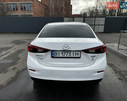 Белый Мазда 3, объемом двигателя 2 л и пробегом 196 тыс. км за 11000 $, фото 10 на Automoto.ua