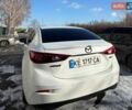 Белый Мазда 3, объемом двигателя 1.5 л и пробегом 168 тыс. км за 13000 $, фото 8 на Automoto.ua