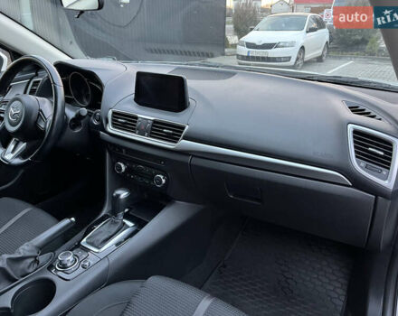 Белый Мазда 3, объемом двигателя 1.5 л и пробегом 144 тыс. км за 14500 $, фото 35 на Automoto.ua