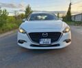 Белый Мазда 3, объемом двигателя 2 л и пробегом 193 тыс. км за 12800 $, фото 1 на Automoto.ua