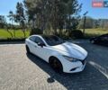 Белый Мазда 3, объемом двигателя 2 л и пробегом 157 тыс. км за 13500 $, фото 1 на Automoto.ua