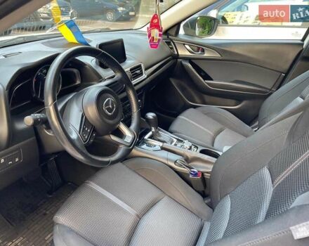 Белый Мазда 3, объемом двигателя 1.5 л и пробегом 41 тыс. км за 14500 $, фото 2 на Automoto.ua