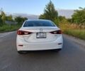Белый Мазда 3, объемом двигателя 2 л и пробегом 193 тыс. км за 12800 $, фото 5 на Automoto.ua