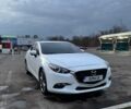 Белый Мазда 3, объемом двигателя 2.49 л и пробегом 108 тыс. км за 12800 $, фото 1 на Automoto.ua