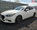 Белый Мазда 3, объемом двигателя 2 л и пробегом 159 тыс. км за 2000 $, фото 1 на Automoto.ua
