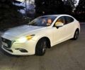 Белый Мазда 3, объемом двигателя 2 л и пробегом 101 тыс. км за 11000 $, фото 7 на Automoto.ua