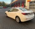 Белый Мазда 3, объемом двигателя 2 л и пробегом 109 тыс. км за 11800 $, фото 4 на Automoto.ua