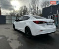 Белый Мазда 3, объемом двигателя 2 л и пробегом 196 тыс. км за 11000 $, фото 7 на Automoto.ua