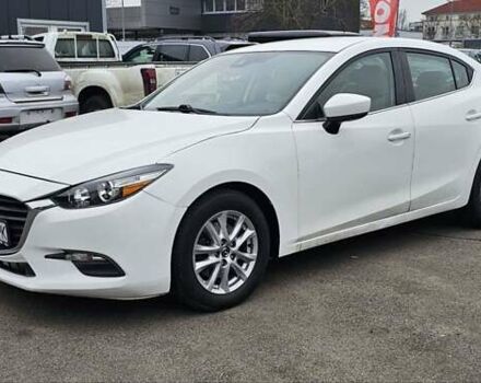 Белый Мазда 3, объемом двигателя 2 л и пробегом 130 тыс. км за 9900 $, фото 2 на Automoto.ua