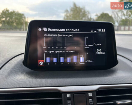 Белый Мазда 3, объемом двигателя 1.5 л и пробегом 88 тыс. км за 13200 $, фото 16 на Automoto.ua