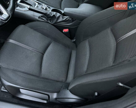 Белый Мазда 3, объемом двигателя 1.5 л и пробегом 144 тыс. км за 14500 $, фото 14 на Automoto.ua