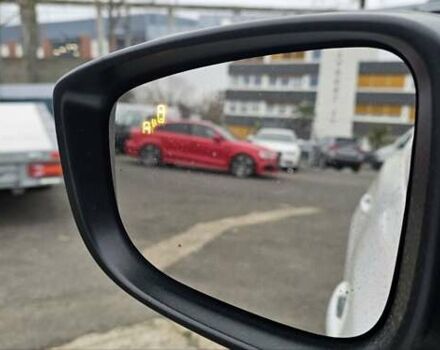 Белый Мазда 3, объемом двигателя 2 л и пробегом 130 тыс. км за 9900 $, фото 13 на Automoto.ua