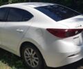 Белый Мазда 3, объемом двигателя 2 л и пробегом 170 тыс. км за 10000 $, фото 6 на Automoto.ua