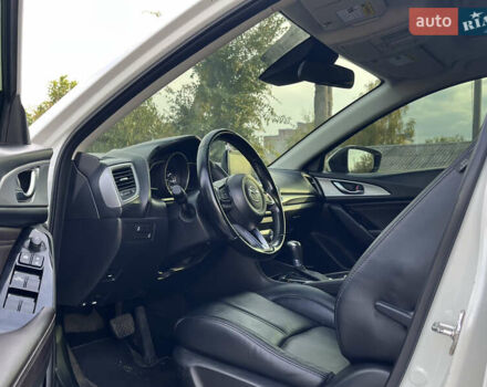 Белый Мазда 3, объемом двигателя 2.49 л и пробегом 110 тыс. км за 15700 $, фото 13 на Automoto.ua