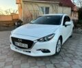 Белый Мазда 3, объемом двигателя 2 л и пробегом 107 тыс. км за 8800 $, фото 1 на Automoto.ua