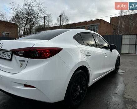 Белый Мазда 3, объемом двигателя 2 л и пробегом 196 тыс. км за 11000 $, фото 11 на Automoto.ua