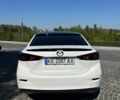 Белый Мазда 3, объемом двигателя 2 л и пробегом 157 тыс. км за 13500 $, фото 6 на Automoto.ua