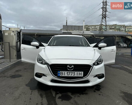 Белый Мазда 3, объемом двигателя 2 л и пробегом 196 тыс. км за 11000 $, фото 29 на Automoto.ua