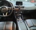 Белый Мазда 3, объемом двигателя 2.5 л и пробегом 150 тыс. км за 12900 $, фото 11 на Automoto.ua