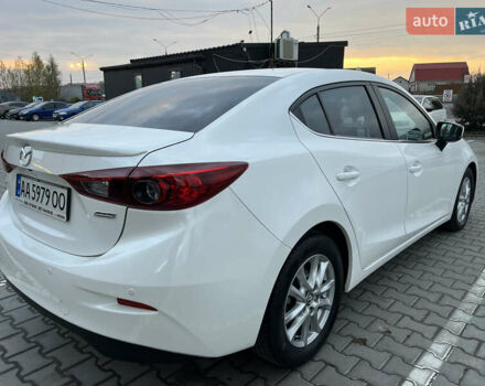 Белый Мазда 3, объемом двигателя 1.5 л и пробегом 144 тыс. км за 14500 $, фото 4 на Automoto.ua