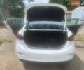 Белый Мазда 3, объемом двигателя 2 л и пробегом 213 тыс. км за 11000 $, фото 4 на Automoto.ua