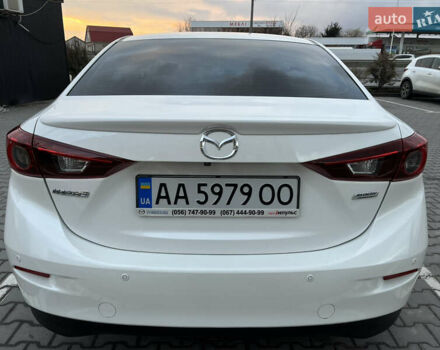 Белый Мазда 3, объемом двигателя 1.5 л и пробегом 144 тыс. км за 14500 $, фото 3 на Automoto.ua