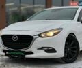 Белый Мазда 3, объемом двигателя 2 л и пробегом 196 тыс. км за 10990 $, фото 1 на Automoto.ua