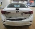Білий Мазда 3, об'ємом двигуна 2 л та пробігом 170 тис. км за 9500 $, фото 1 на Automoto.ua