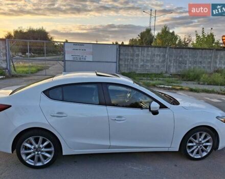 Белый Мазда 3, объемом двигателя 2 л и пробегом 193 тыс. км за 12800 $, фото 7 на Automoto.ua