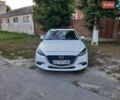 Белый Мазда 3, объемом двигателя 2.5 л и пробегом 150 тыс. км за 12900 $, фото 1 на Automoto.ua
