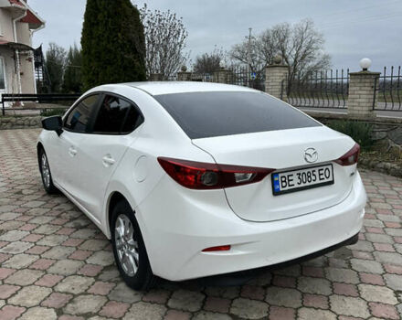 Белый Мазда 3, объемом двигателя 2 л и пробегом 107 тыс. км за 9500 $, фото 7 на Automoto.ua
