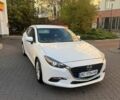 Белый Мазда 3, объемом двигателя 2 л и пробегом 110 тыс. км за 10700 $, фото 1 на Automoto.ua