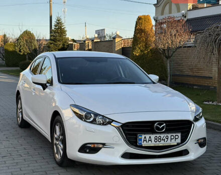 Білий Мазда 3, об'ємом двигуна 1.5 л та пробігом 96 тис. км за 15500 $, фото 6 на Automoto.ua
