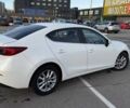 Білий Мазда 3, об'ємом двигуна 1.5 л та пробігом 144 тис. км за 13500 $, фото 5 на Automoto.ua