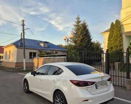 Белый Мазда 3, объемом двигателя 1.5 л и пробегом 107 тыс. км за 14700 $, фото 3 на Automoto.ua