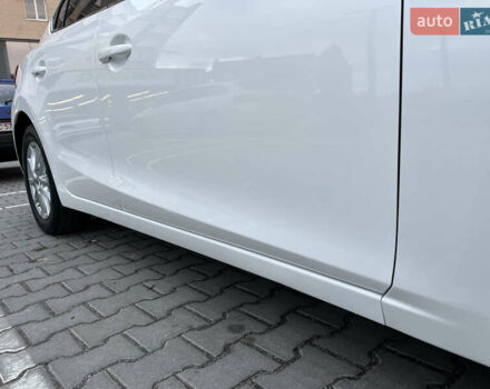 Белый Мазда 3, объемом двигателя 1.5 л и пробегом 144 тыс. км за 14500 $, фото 37 на Automoto.ua