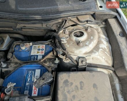 Белый Мазда 3, объемом двигателя 2 л и пробегом 80 тыс. км за 7650 $, фото 15 на Automoto.ua