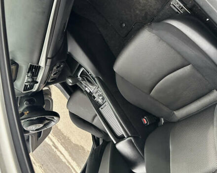 Белый Мазда 3, объемом двигателя 2 л и пробегом 196 тыс. км за 11000 $, фото 24 на Automoto.ua