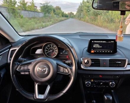 Белый Мазда 3, объемом двигателя 2 л и пробегом 193 тыс. км за 12800 $, фото 11 на Automoto.ua