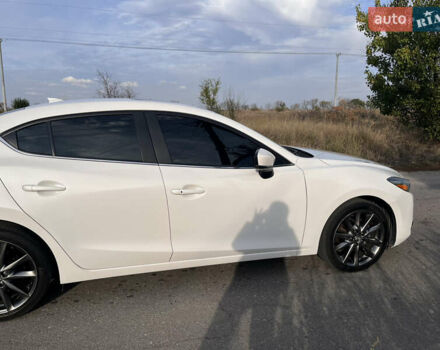 Белый Мазда 3, объемом двигателя 2.49 л и пробегом 110 тыс. км за 15700 $, фото 7 на Automoto.ua