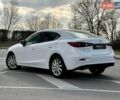 Белый Мазда 3, объемом двигателя 2 л и пробегом 95 тыс. км за 11800 $, фото 7 на Automoto.ua