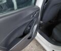 Белый Мазда 3, объемом двигателя 2 л и пробегом 174 тыс. км за 12098 $, фото 17 на Automoto.ua