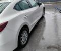 Белый Мазда 3, объемом двигателя 2 л и пробегом 174 тыс. км за 12098 $, фото 3 на Automoto.ua
