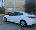 Белый Мазда 3, объемом двигателя 2 л и пробегом 59 тыс. км за 11500 $, фото 2 на Automoto.ua