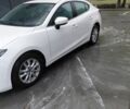 Белый Мазда 3, объемом двигателя 2 л и пробегом 174 тыс. км за 12100 $, фото 4 на Automoto.ua