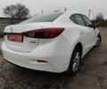 Белый Мазда 3, объемом двигателя 2 л и пробегом 202 тыс. км за 11800 $, фото 3 на Automoto.ua