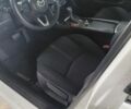 Белый Мазда 3, объемом двигателя 2 л и пробегом 174 тыс. км за 12098 $, фото 8 на Automoto.ua