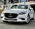 Белый Мазда 3, объемом двигателя 2 л и пробегом 95 тыс. км за 11800 $, фото 1 на Automoto.ua